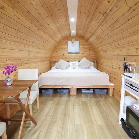 스태퍼드 The Pod At Bank House Farm 빌라 외부 사진